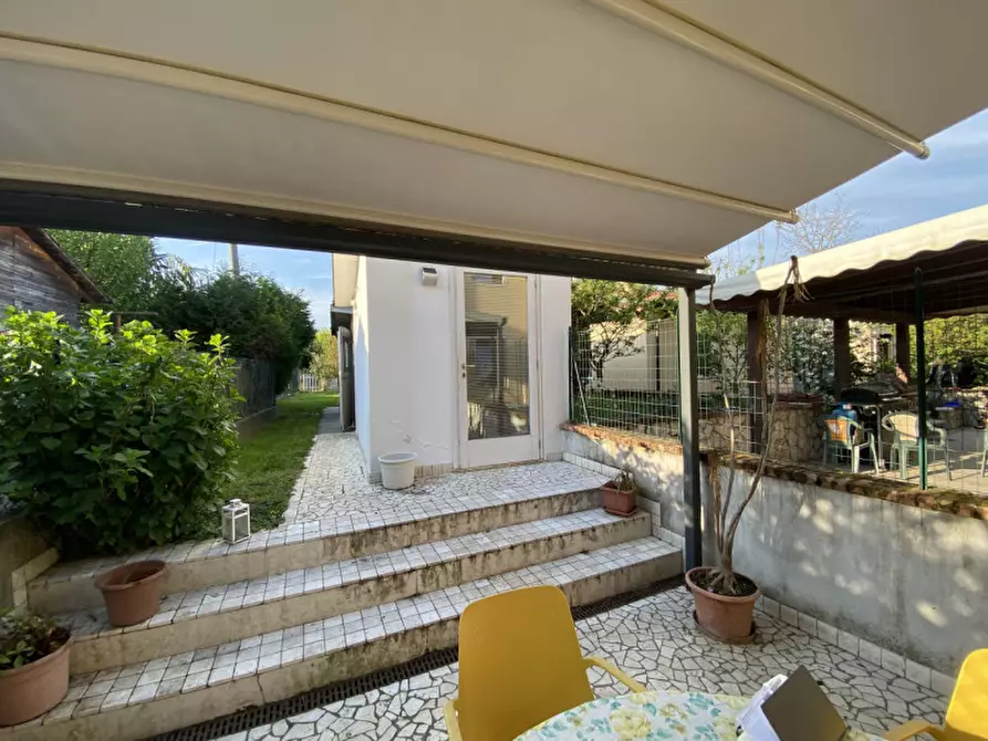 Immagine 41 di Villetta a schiera in vendita  in Via Cantarana a Caldogno