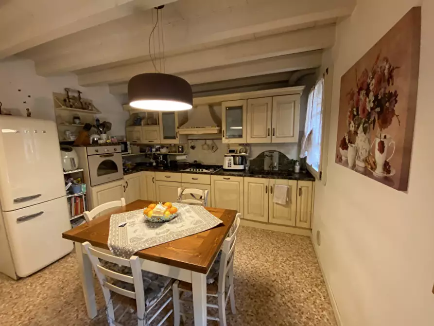 Immagine 44 di Villetta a schiera in vendita  in Via Cantarana a Caldogno