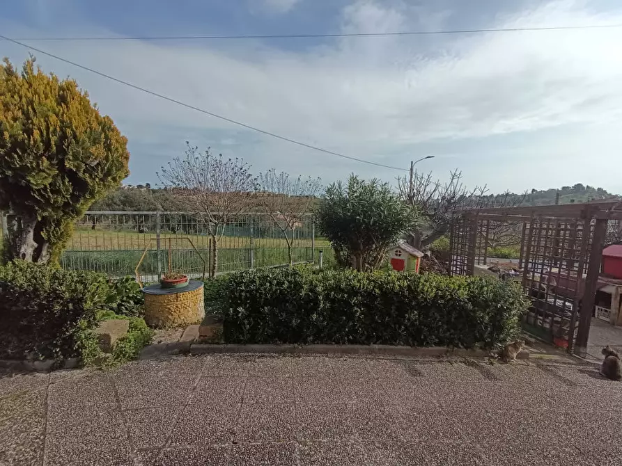 Immagine 8 di Appartamento in vendita  in via delle Fontanelle a Ancona