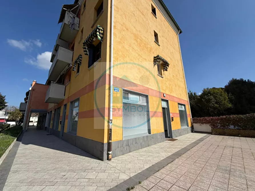 Immagine 12 di Ufficio in affitto  in Piazza Quattro Novembre a Martellago