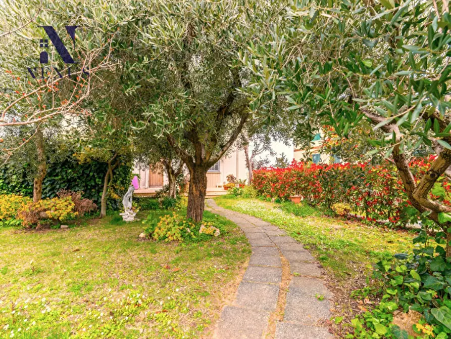 Immagine 3 di Casa indipendente in vendita  a Terre Roveresche