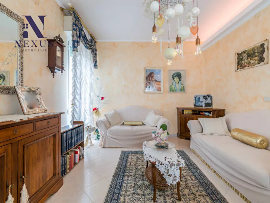 Immagine 9 di Villa in vendita  a Terre Roveresche