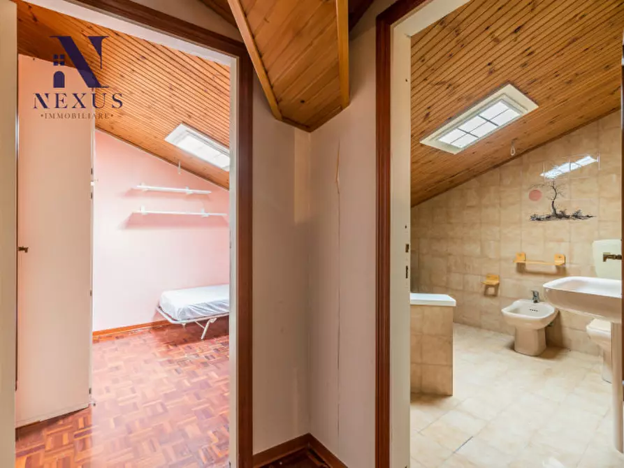 Immagine 34 di Casa indipendente in vendita  a Terre Roveresche