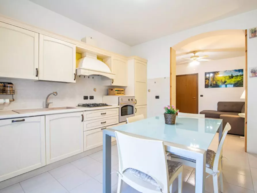 Immagine 2 di Appartamento in vendita  in Via Villa del Bosco a Teolo