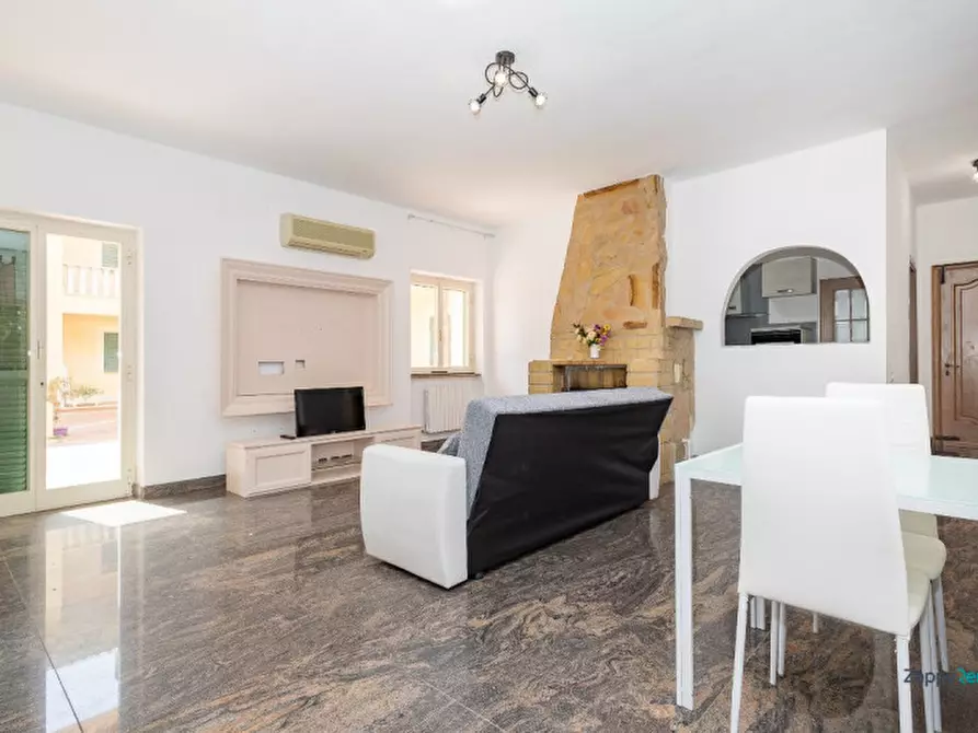 Immagine 2 di Appartamento in affitto  in Via Acquappesa, 101 a Roma