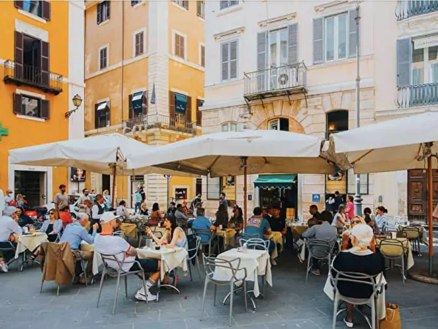 Immagine 1 di Attività commerciale in vendita  in Piazzale Giuseppe Mazzini a Padova