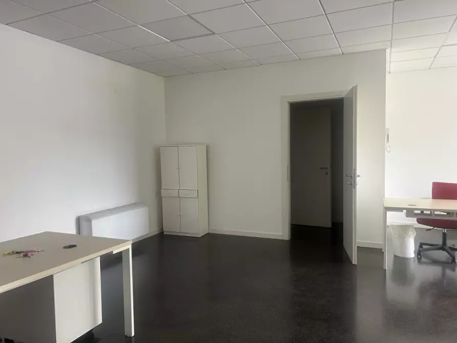 Immagine 5 di Ufficio in affitto  in Viale dell'industria a Schio
