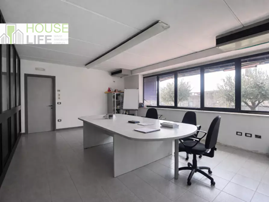 Immagine 9 di Capannone industriale in affitto  in via Astico a Carrè