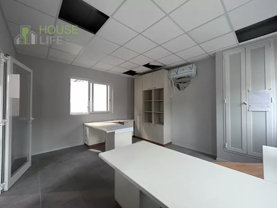 Immagine 14 di Capannone industriale in affitto  in via lago di levico a Schio