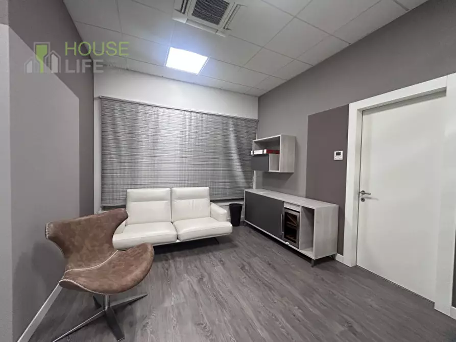 Immagine 14 di Ufficio in vendita  in Via Prà Bordoni a Zanè