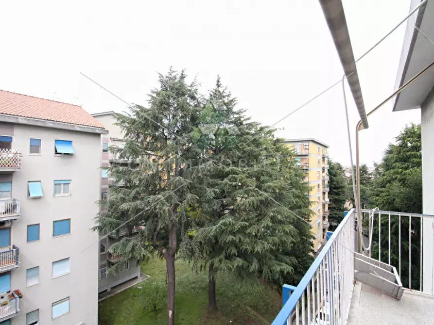 Immagine 16 di Appartamento in vendita  in Via Ottorino Gentiloni a Roma