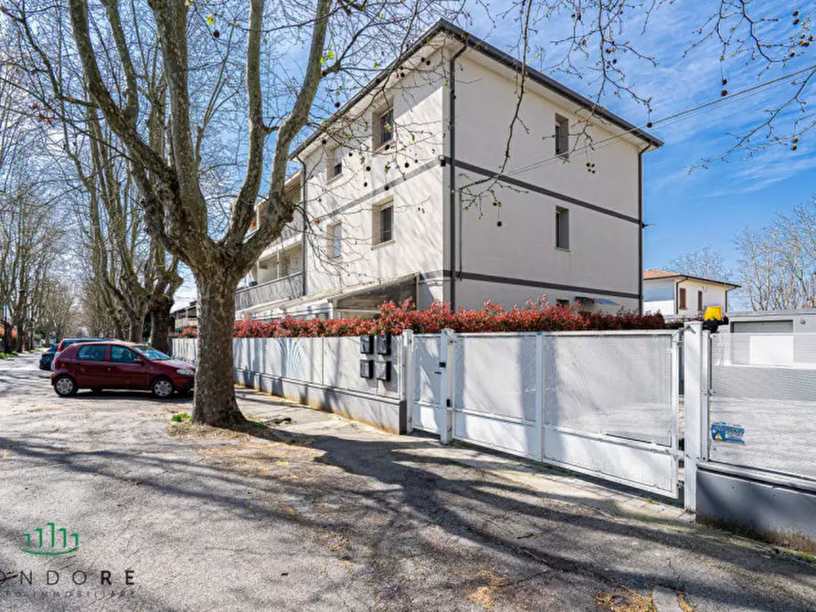 Immagine 1 di Appartamento in vendita  in Viale Libertà a Molinella