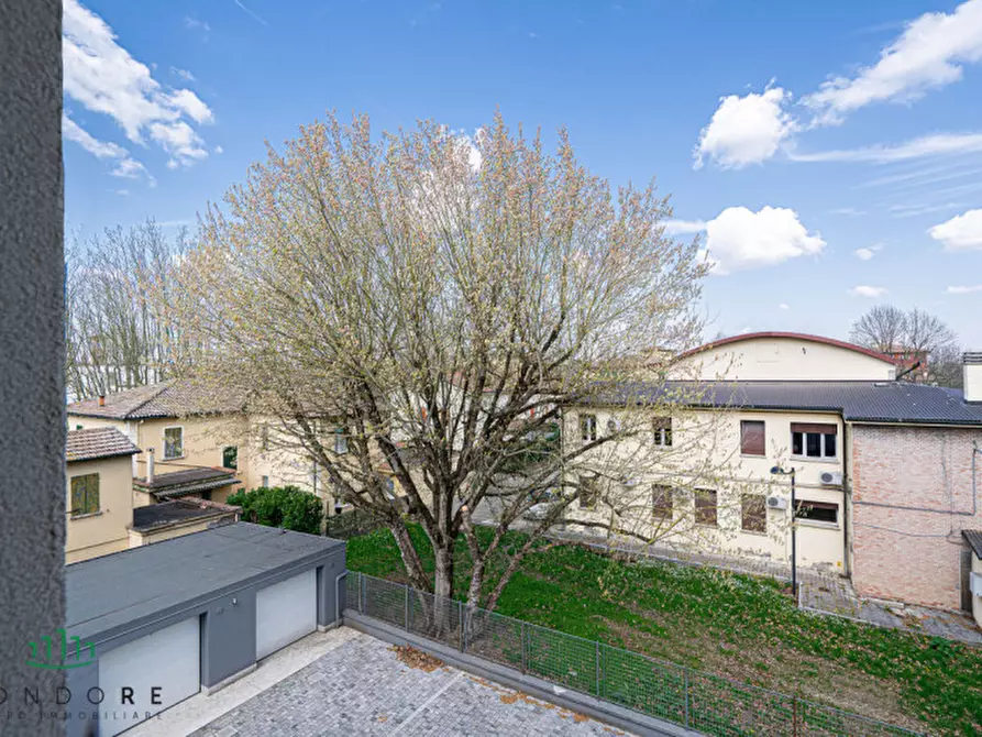 Immagine 47 di Appartamento in vendita  in Viale Libertà a Molinella