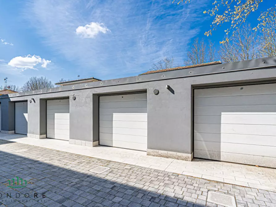 Immagine 48 di Appartamento in vendita  in Viale Libertà a Molinella