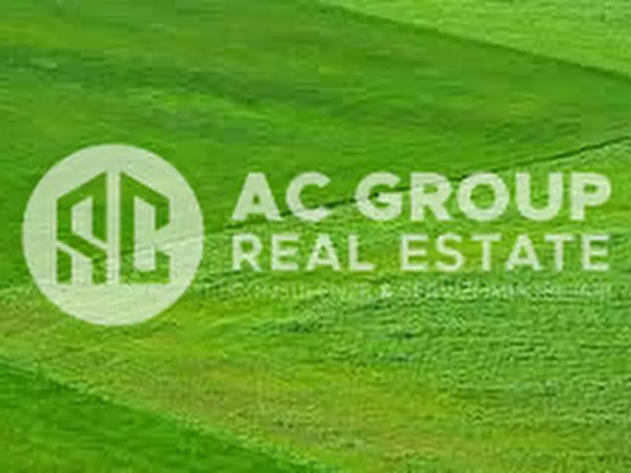 Immagine 1 di Terreno in vendita  a Cesate