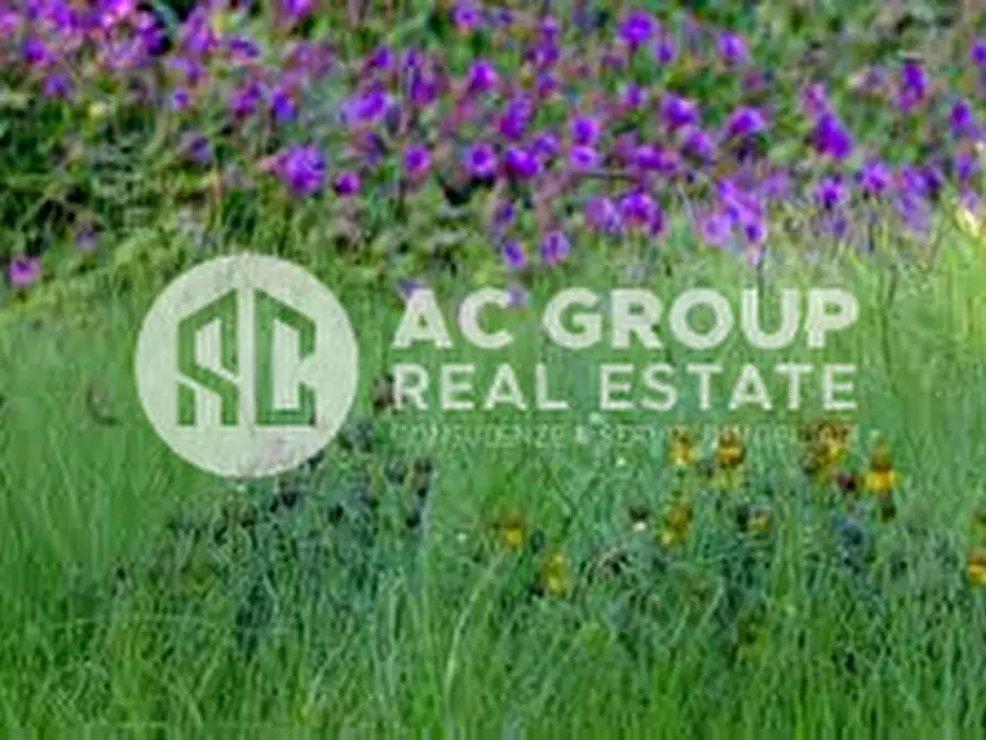 Immagine 10 di Terreno in vendita  a Cesate