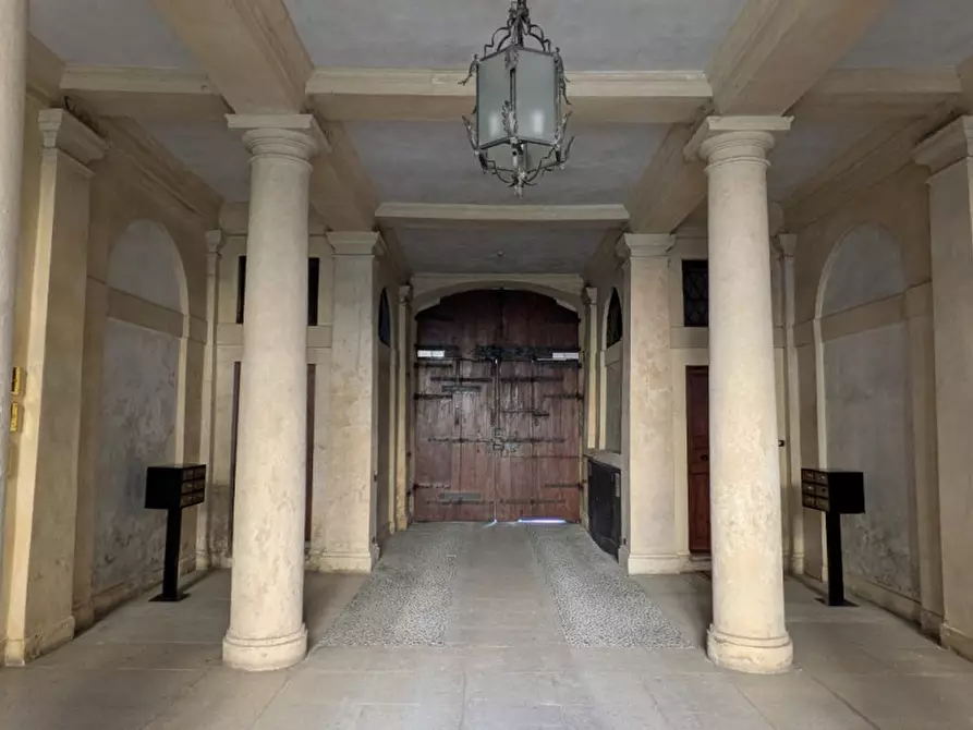 Immagine 3 di Appartamento in vendita  in Corso Cavour 32 a Verona