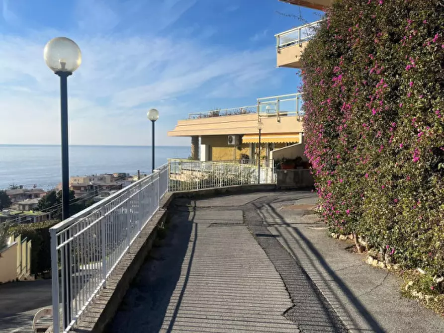 Immagine 13 di Posto auto in vendita  in Via padre semeria sanremo a San Remo