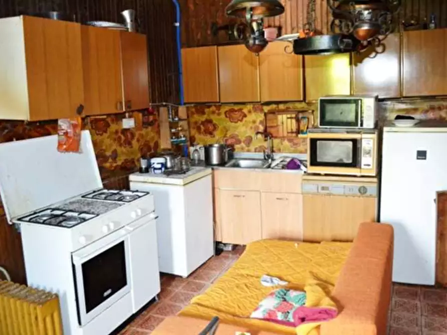 Immagine 21 di Negozio in vendita  in Via Roma 77 a Roncà