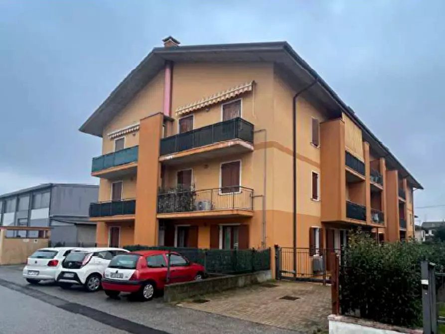 Immagine 1 di Appartamento in vendita  in Via Galileo Galilei 14 a Lavagno