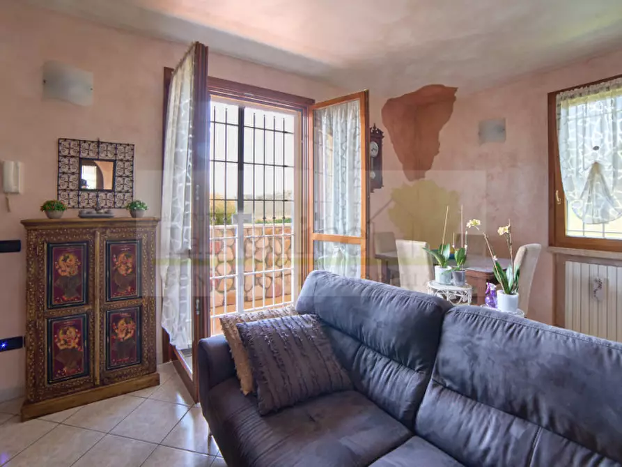 Immagine 11 di Appartamento in vendita  in Solferino a Solferino