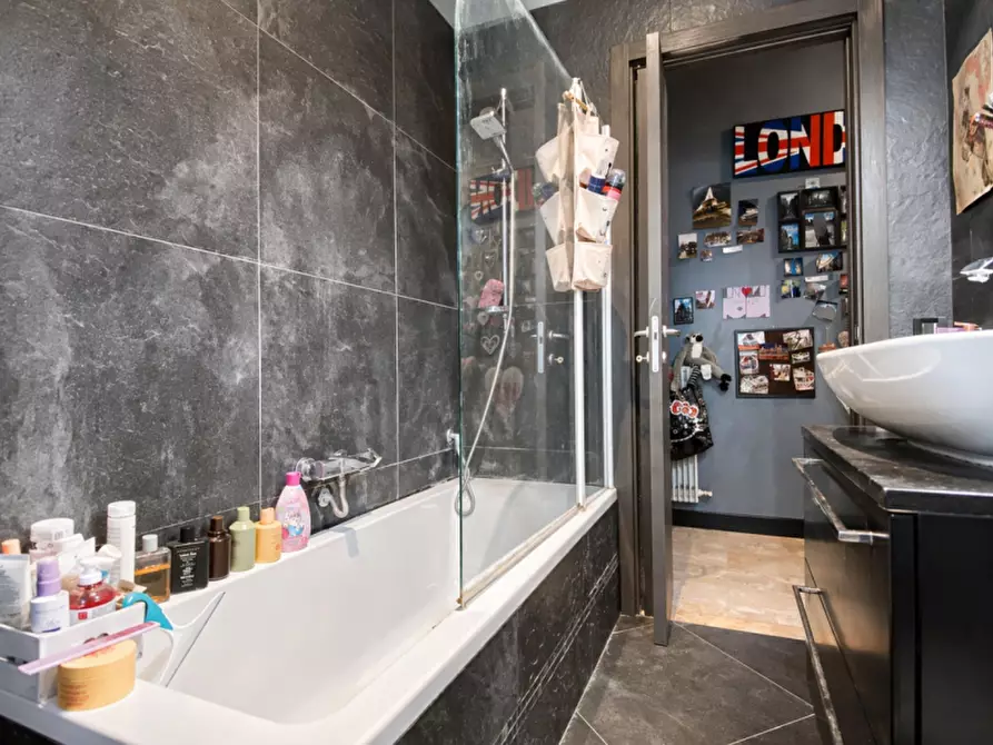 Immagine 20 di Appartamento in vendita  in Via del Carso a Vicenza