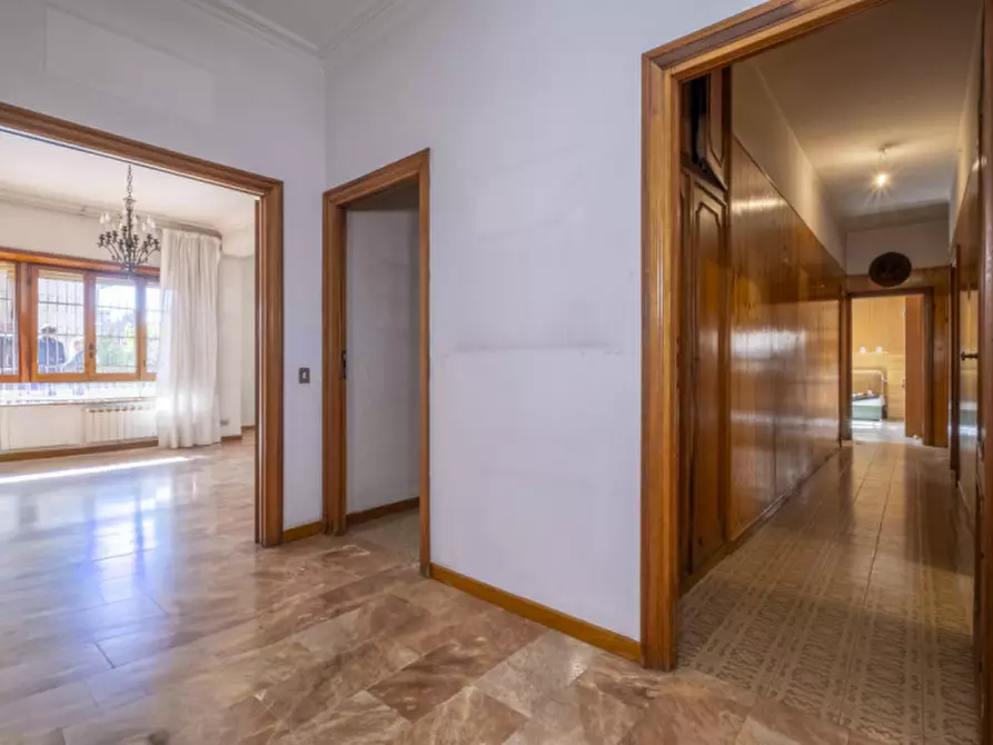 Immagine 5 di Appartamento in vendita  in Via Roberto Alessandri a Roma