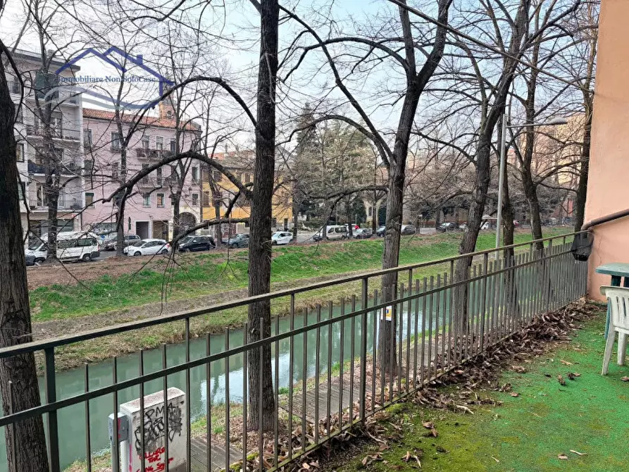 Immagine 3 di Palazzo in vendita  in Via San Pietro a Padova