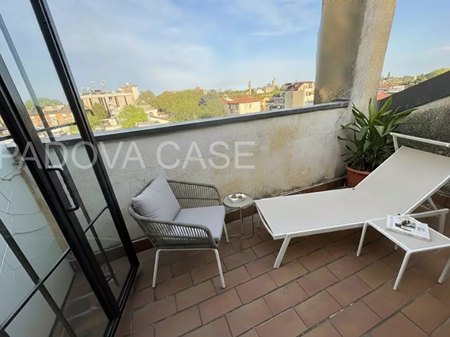 Immagine 4 di Attico in vendita  in via beltrame a Padova