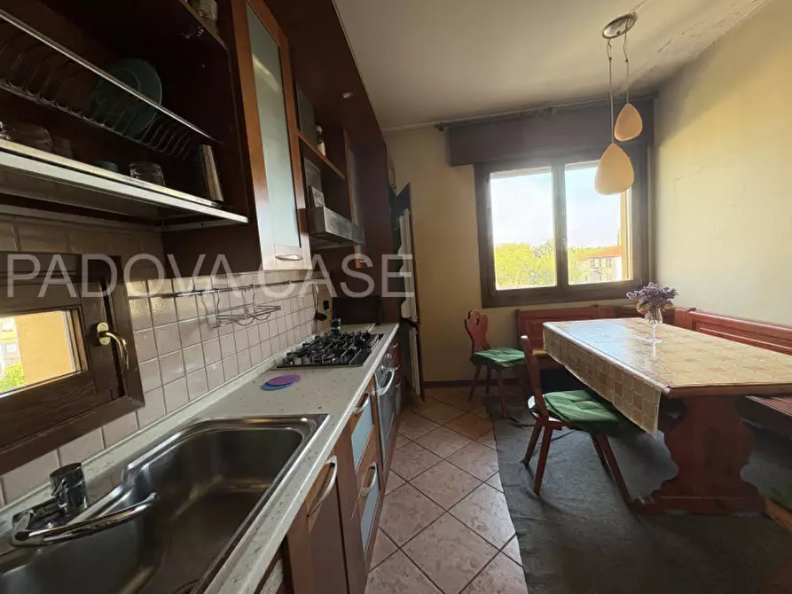 Immagine 15 di Attico in vendita  in via beltrame a Padova