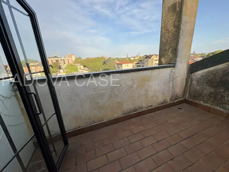 Immagine 19 di Attico in vendita  in via beltrame a Padova