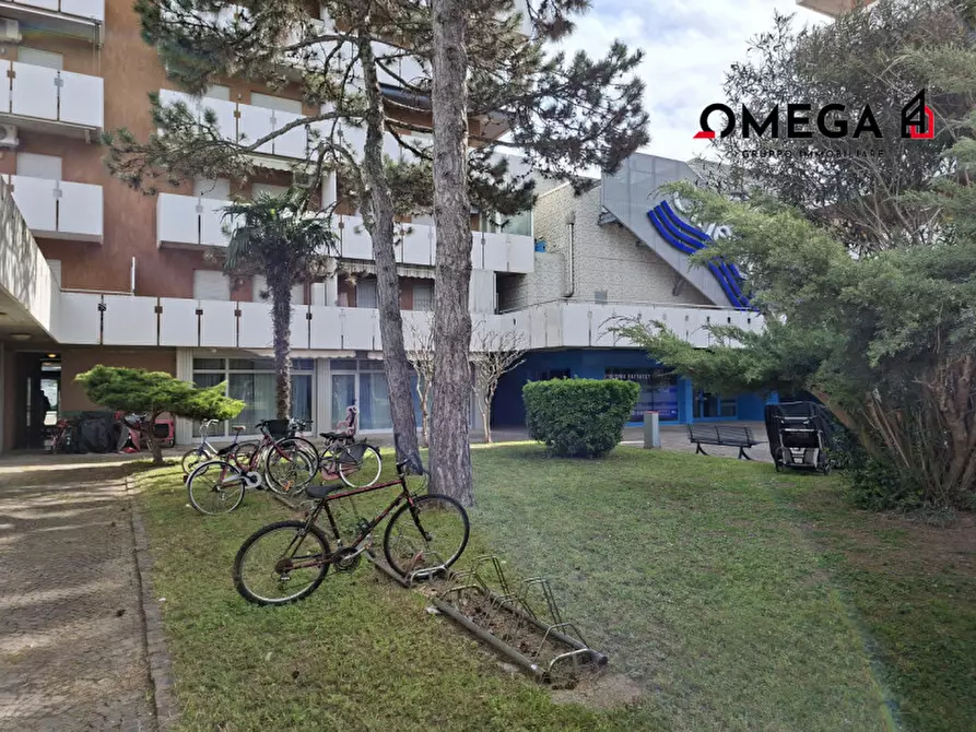 Immagine 3 di Appartamento in vendita  in Via Lilla 17 a Lignano Sabbiadoro