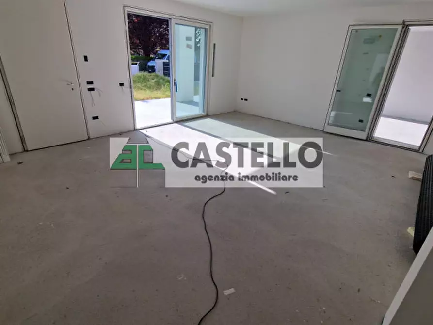 Immagine 8 di Casa trifamiliare in vendita  in Piazza dei Martiri 16 a Santa Giustina In Colle