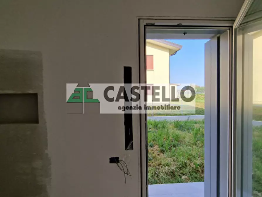 Immagine 16 di Casa trifamiliare in vendita  in Piazza dei Martiri 16 a Santa Giustina In Colle