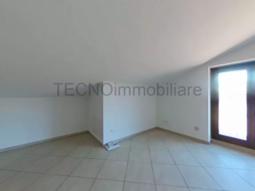 Immagine 4 di Attico in vendita  in Via Yuri Gagarin a Corciano