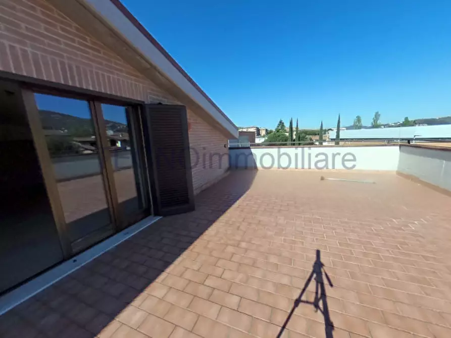 Immagine 7 di Attico in vendita  in Via Yuri Gagarin a Corciano