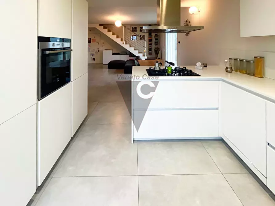 Immagine 7 di Appartamento in vendita  a Fiesso D'artico