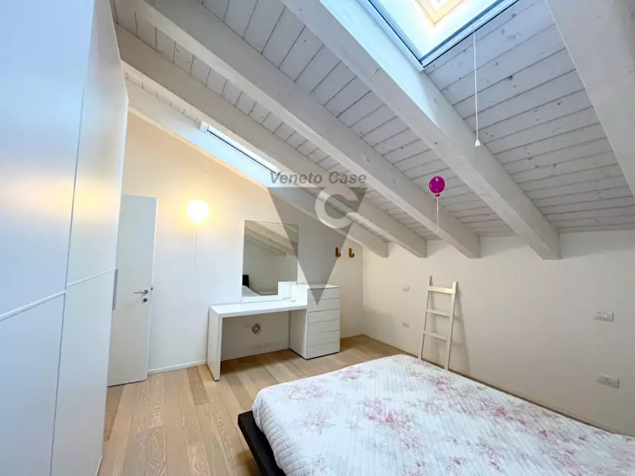 Immagine 11 di Appartamento in vendita  a Fiesso D'artico