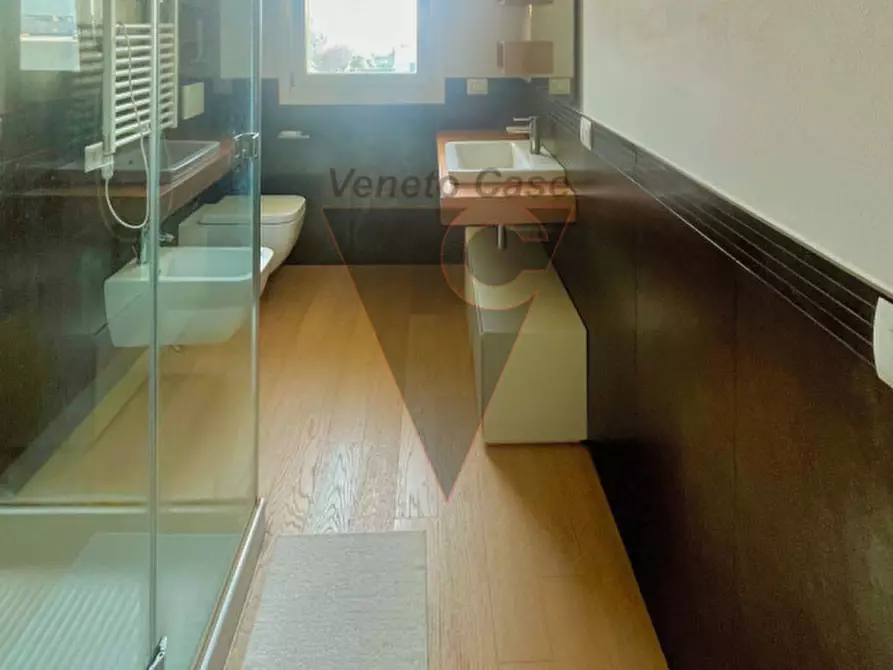 Immagine 17 di Appartamento in vendita  a Fiesso D'artico