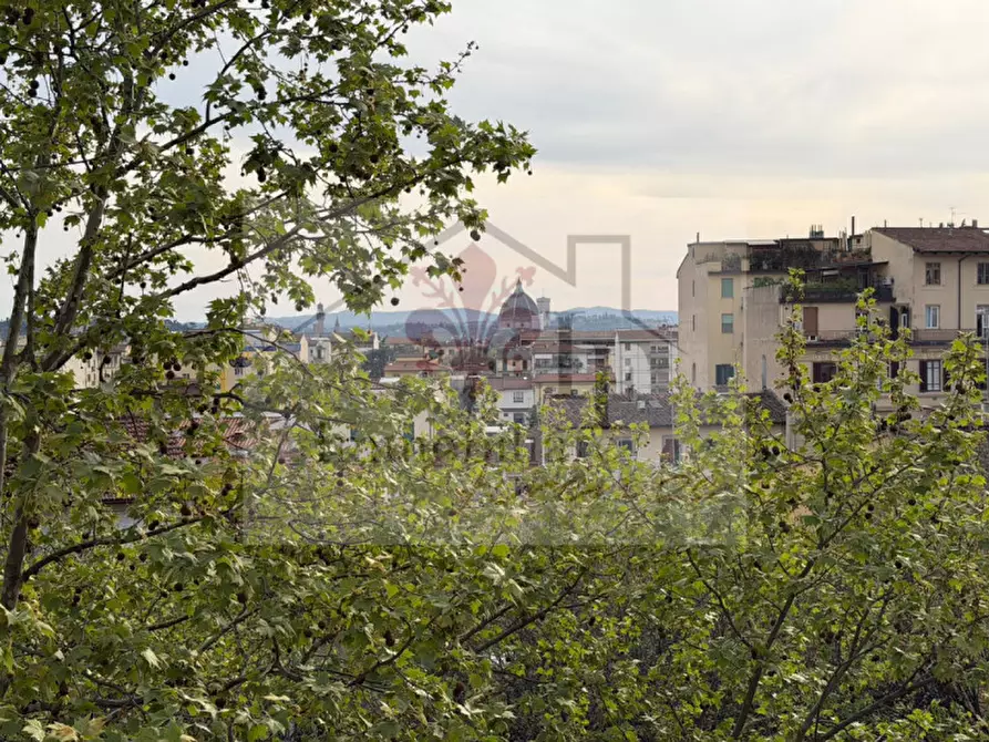 Immagine 1 di Appartamento in vendita  in viale dei mille a Firenze