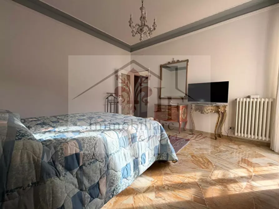 Immagine 20 di Appartamento in vendita  in viale dei mille a Firenze