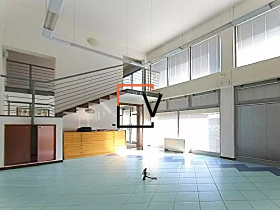 Immagine 2 di Ufficio in vendita  in Via Ugo Trevisanato a Mogliano Veneto
