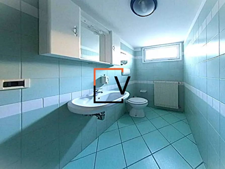 Immagine 10 di Ufficio in vendita  in Via Ugo Trevisanato a Mogliano Veneto