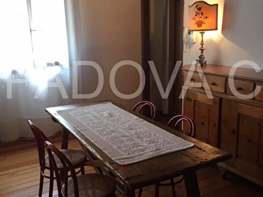 Immagine 36 di Appartamento in affitto  in Via dei Savonarola a Padova