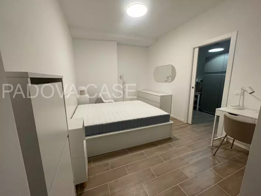 Immagine 3 di Appartamento in affitto  in via Belzoni a Padova