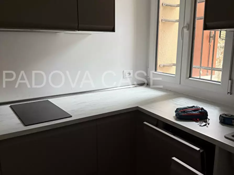 Immagine 5 di Appartamento in affitto  in via Belzoni a Padova