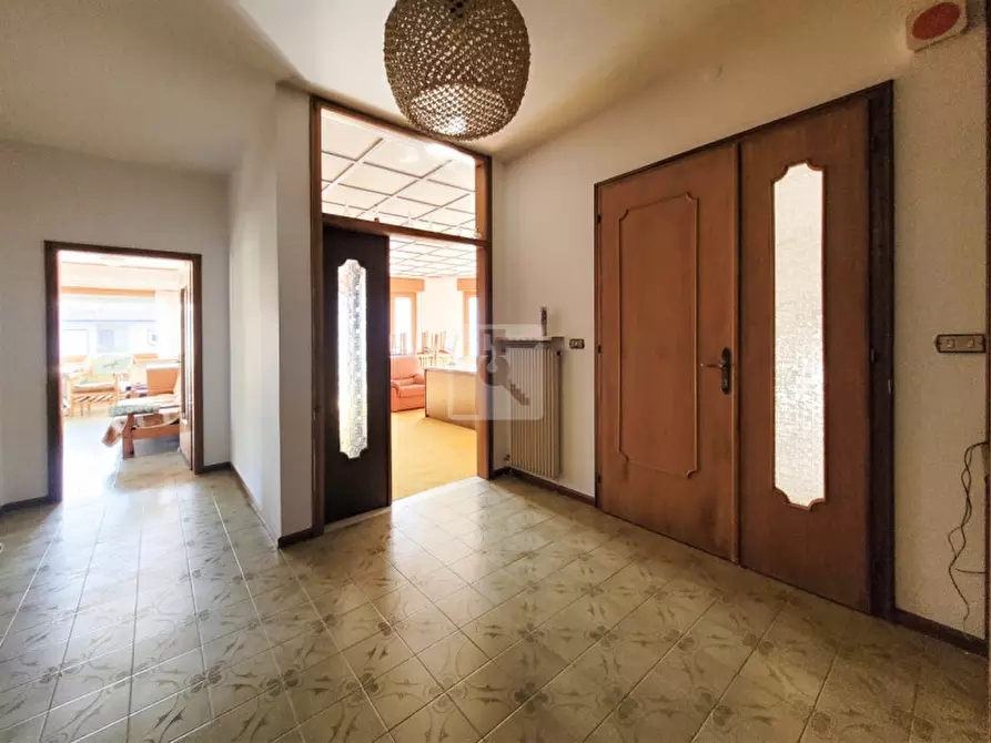 Immagine 19 di Appartamento in vendita  in Via Sant'Alessandro a Riva Del Garda