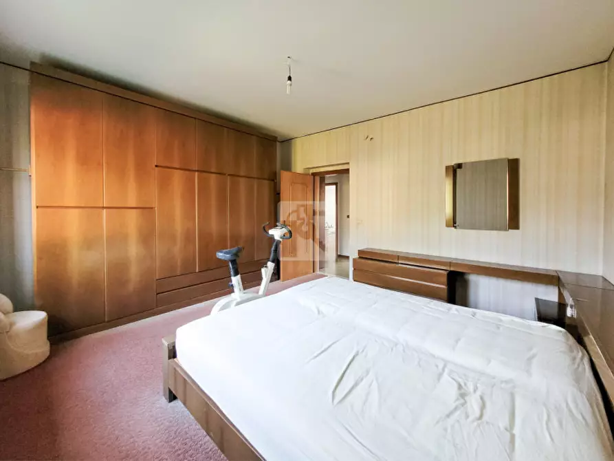 Immagine 23 di Appartamento in vendita  in Via Sant'Alessandro a Riva Del Garda