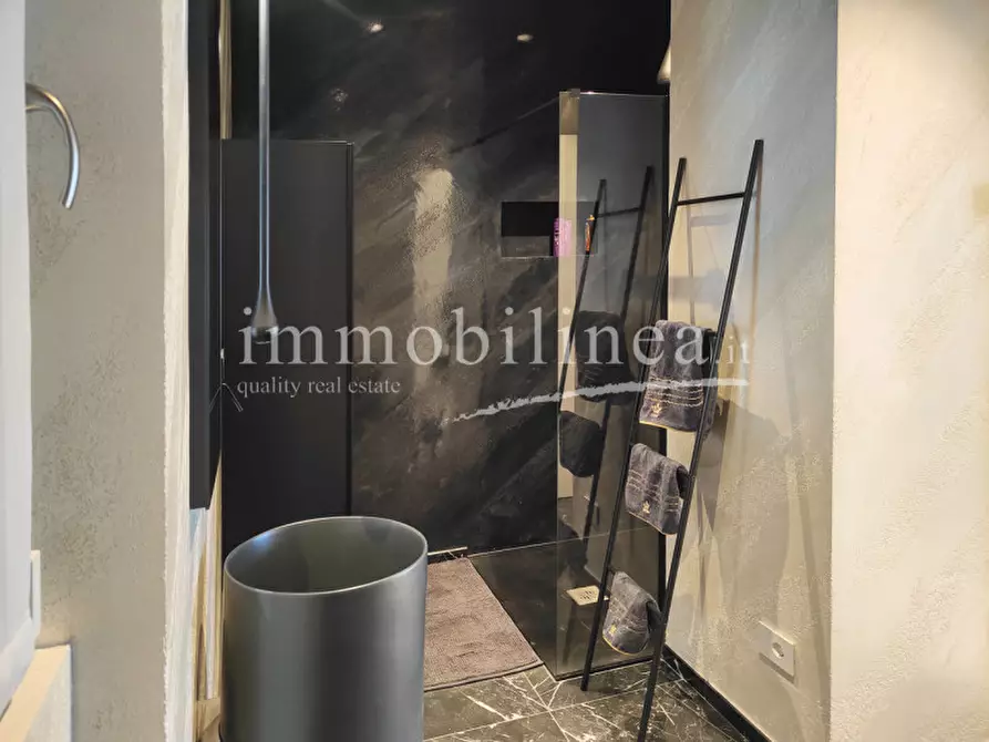 Immagine 23 di Appartamento in vendita  in Via Pai di Sotto a Torri Del Benaco