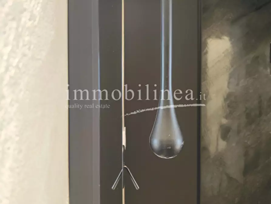 Immagine 24 di Appartamento in vendita  in Via Pai di Sotto a Torri Del Benaco